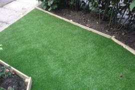 artificial-grass-walkway1
